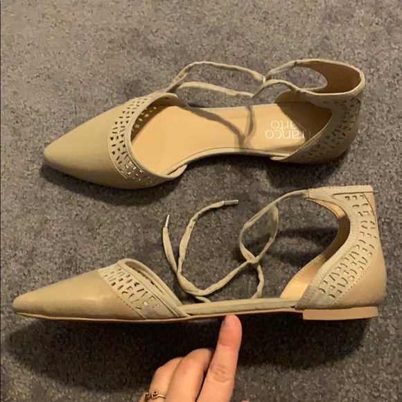 Franco Sarto Nude d’Orsay Flats 8.5 - Picture 2 of 8